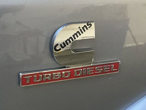 Used 2020 RAM 2500 Limited image 9