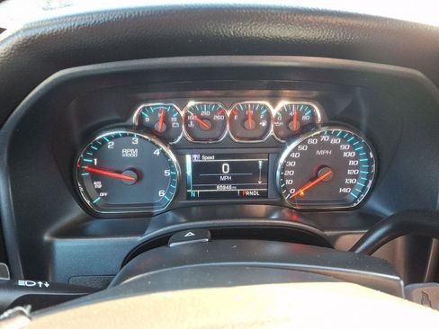 Used 2018 Chevrolet Silverado 1500 LT w/ LT Eassist Package image 19