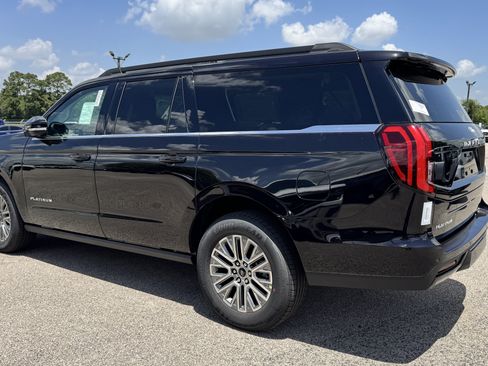 New 2027 Ford Expedition Max Platinum w/ Driver's Package RWD image 5