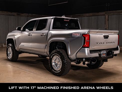Used 2026 Toyota Tacoma SR5 AWD/4WD image 6