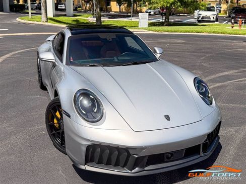 Used 2025 Porsche 911 Carrera 4 GTS AWD/4WD image 67