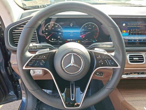 New 2026 Mercedes-Benz GLE 450 4MATIC image 17