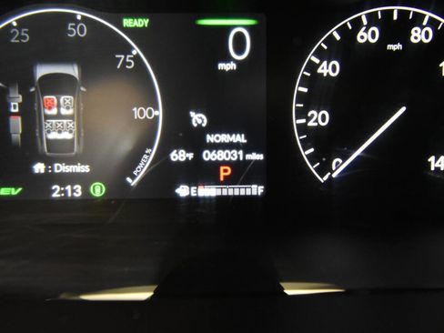 Used 2025 Honda CR-V Sport image 32