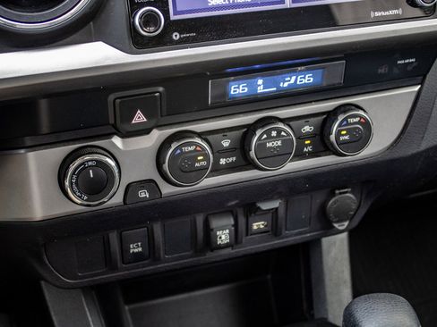 Used 2021 Toyota Tacoma SR5 image 33