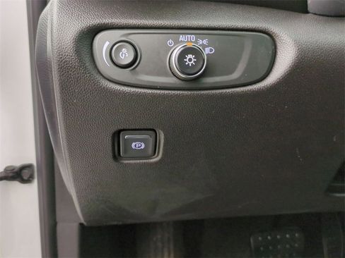 Certified 2020 Chevrolet Blazer LT image 17