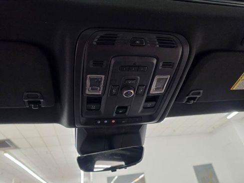 Used 2023 Cadillac Escalade Sport AWD/4WD image 28
