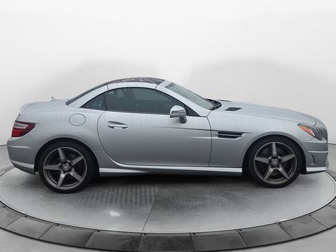 Used 2015 Mercedes-Benz SLK 250 w/ Premium Package image 6