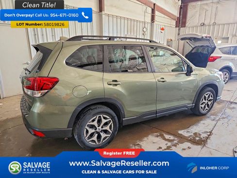 Used 2020 Subaru Forester Premium AWD/4WD image 4