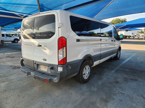 Used 2016 Ford Transit 350 XLT RWD image 4