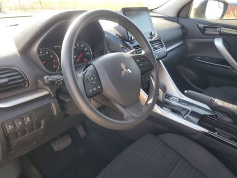 Used 2024 Mitsubishi Eclipse Cross LE image 13