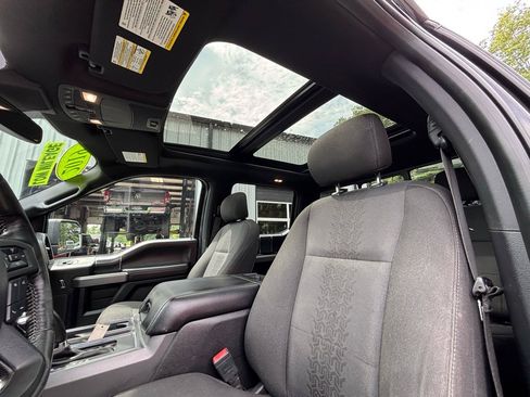 Used 2019 Ford F150 XLT w/ Equipment Group 302A Luxury AWD/4WD image 26