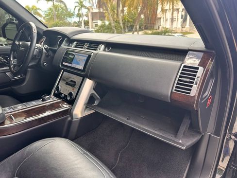 Used 2019 Land Rover Range Rover Long Wheelbase Supercharged AWD/4WD image 52