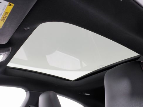 Certified 2024 Mercedes-Benz CLA 250 4MATIC image 13