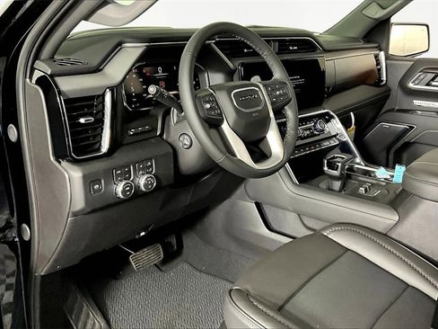 New 2026 GMC Sierra 1500 Denali w/ Denali Reserve Package image 8