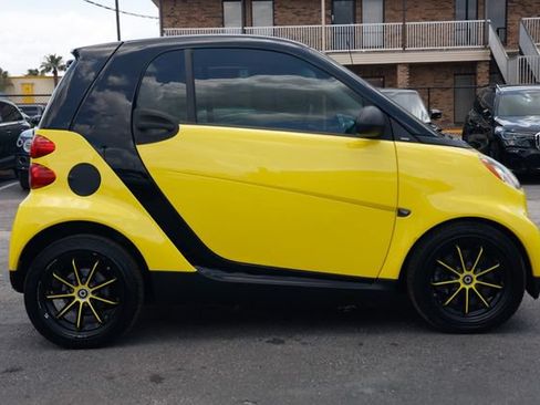 Used 2008 smart fortwo pure RWD image 16