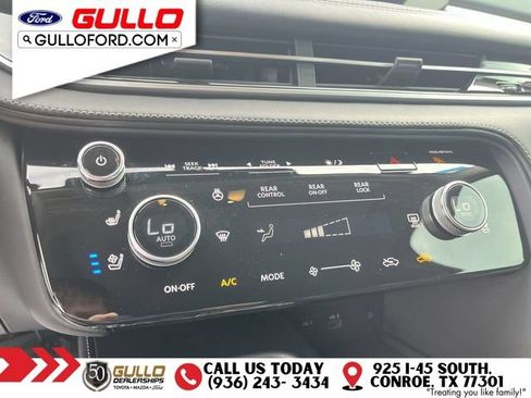 Used 2023 INFINITI QX60 Luxe w/ Performance Audio Package FWD image 27