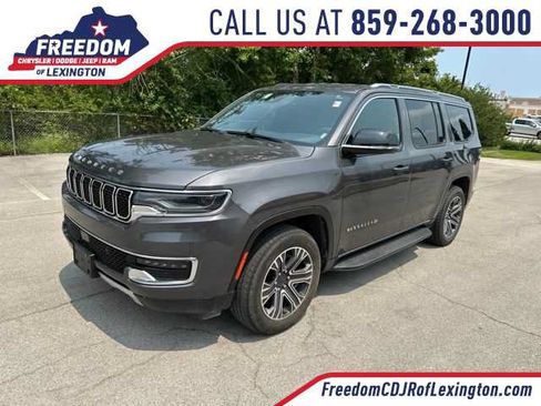 Used 2024 Jeep Wagoneer Series II AWD/4WD image 1