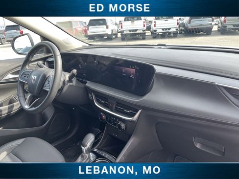 Used 2025 Buick Encore GX Preferred image 26