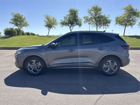 Certified 2024 Ford Escape ST-Line w/ Equipment Group 301A image 8