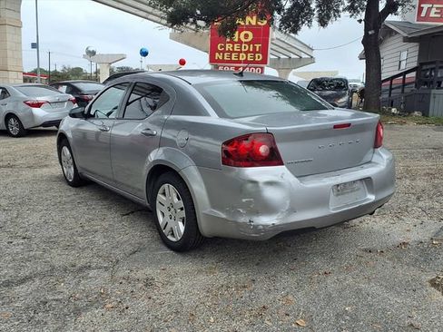 Used 2014 Dodge Avenger SE FWD image 5