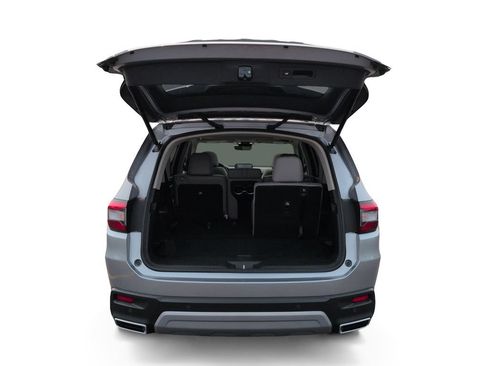 Used 2024 Honda Pilot Touring image 29