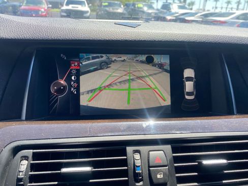 Used 2016 BMW 528i Sedan RWD image 17