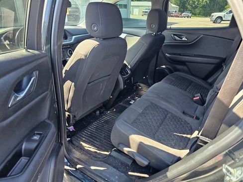 Used 2019 Chevrolet Blazer LT FWD image 21