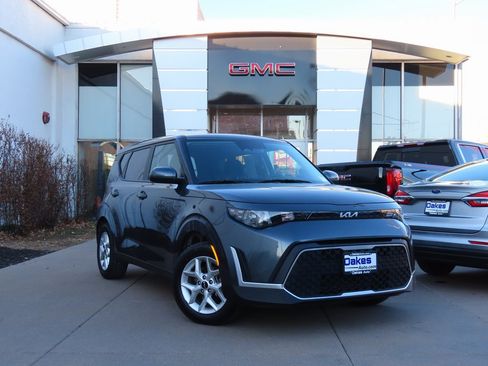 Used 2024 Kia Soul LX w/ Option Group 015 image 1