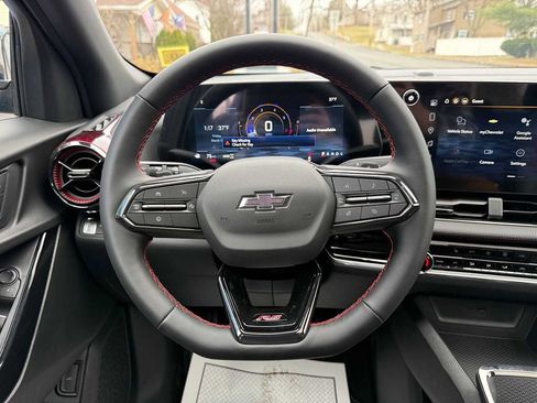New 2026 Chevrolet Equinox RS AWD/4WD image 44