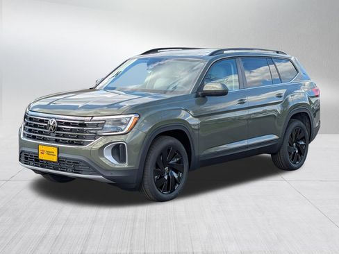 New 2026 Volkswagen Atlas SE AWD/4WD image 2