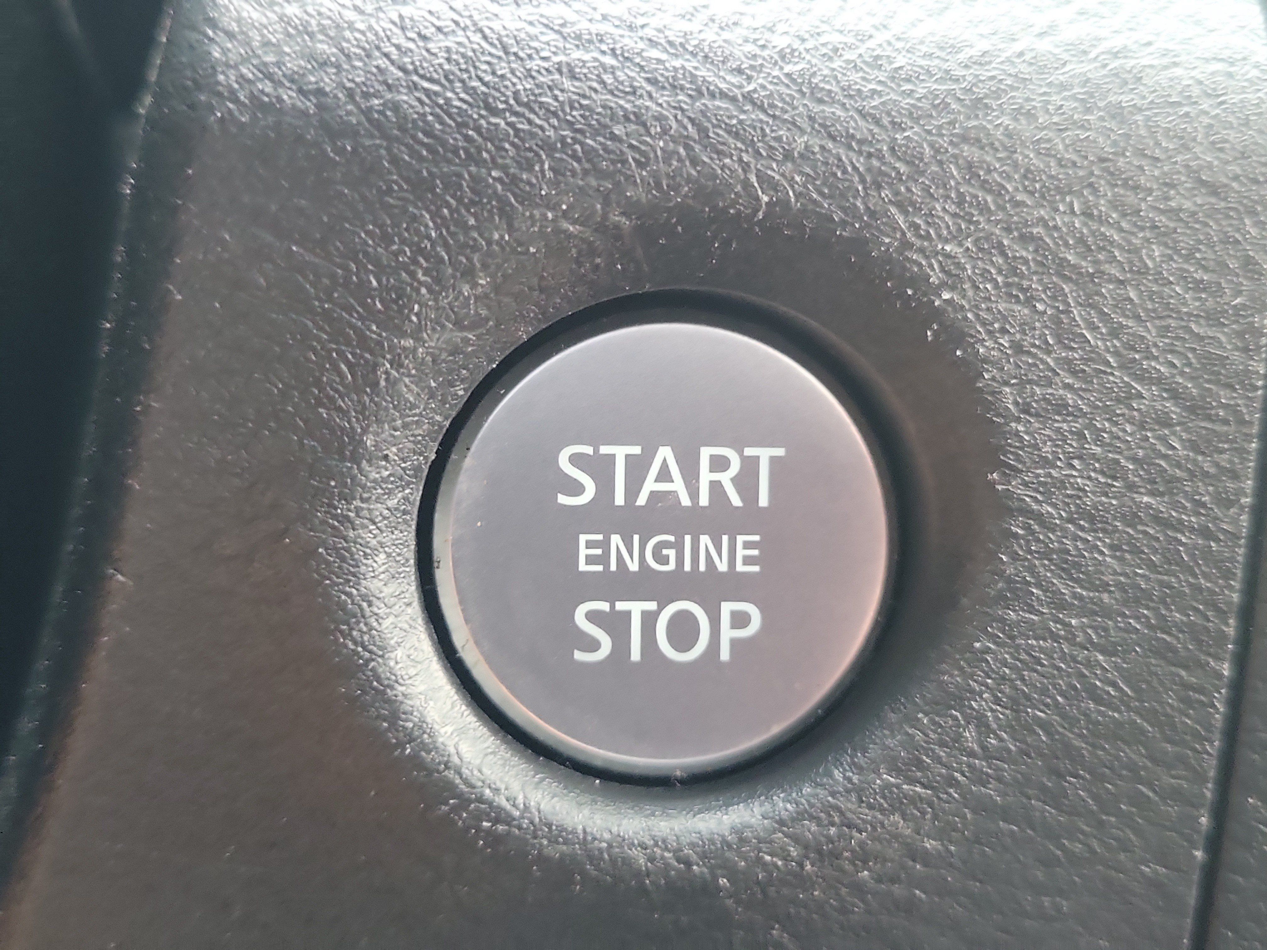 Used 2022 Nissan Frontier Pro-X RWD image 31