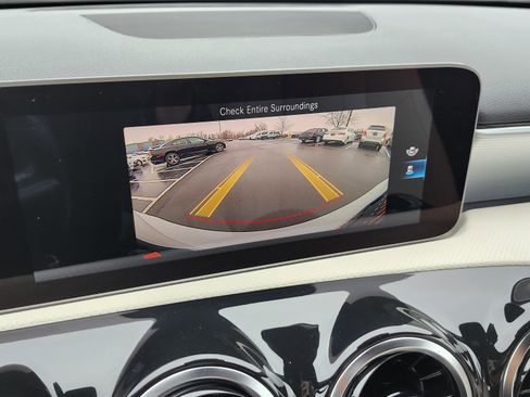 Used 2019 Mercedes-Benz A 220 4MATIC image 6