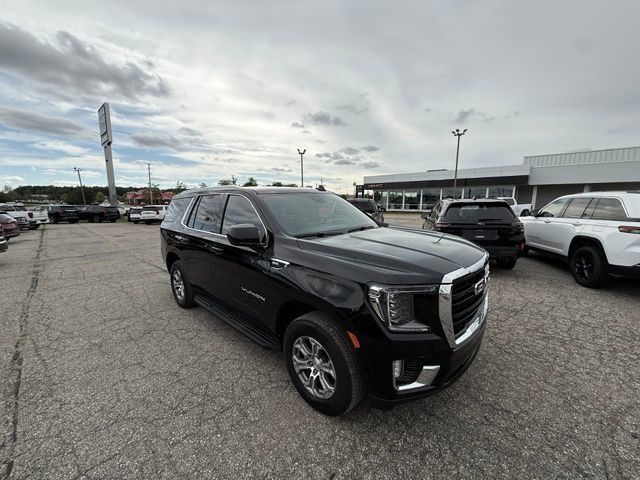 Used 2023 GMC Yukon SLE w/ Max Trailering Package AWD/4WD image 1