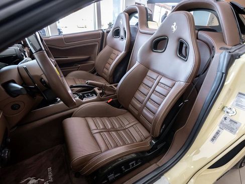 Used 2011 Ferrari 599 SA Aperta image 5