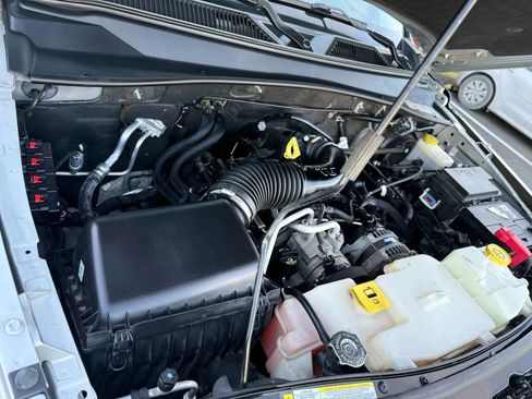 Used 2011 Dodge Nitro SXT image 36