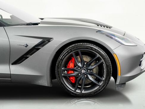 Used 2015 Chevrolet Corvette Stingray Coupe w/ 2LT Preferred Equipment Group image 6
