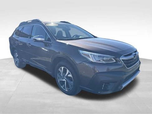 Used 2020 Subaru Outback Touring XT AWD/4WD image 8