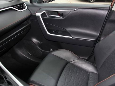 Used 2023 Toyota RAV4 Adventure image 28