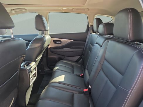 Used 2017 Nissan Murano Platinum w/ Platinum Technology Package image 12