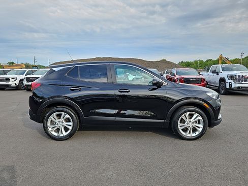 Certified 2023 Buick Encore GX Preferred w/ Cold Weather Comfort Package FWD image 7