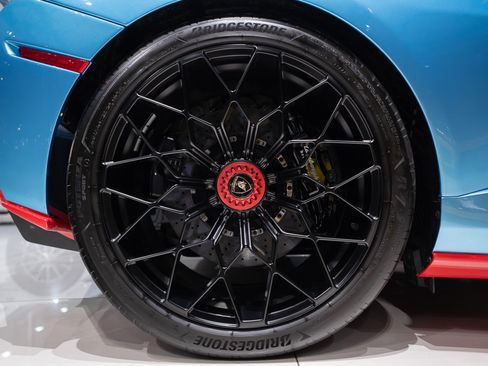 Used 2023 Lamborghini Huracan STO RWD image 49