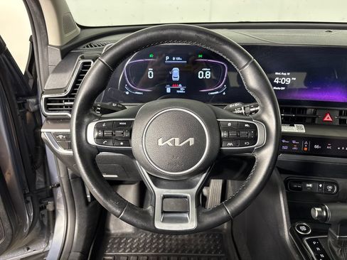 Used 2023 Kia Sportage EX FWD image 16