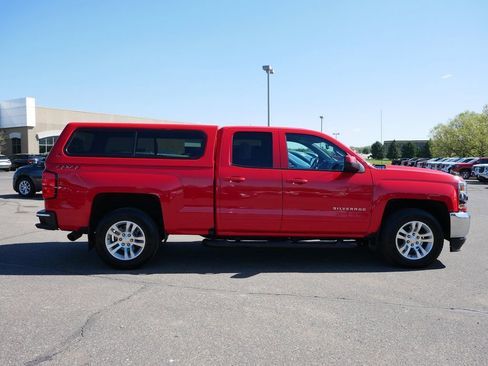 Used 2018 Chevrolet Silverado 1500 LT w/ All Star Edition AWD/4WD image 11