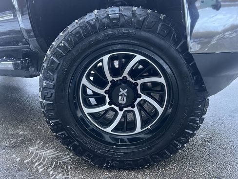 Used 2017 Chevrolet Silverado 3500 LTZ w/ Duramax Plus Package image 39