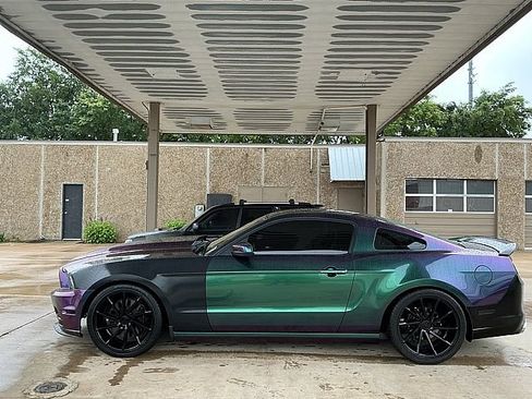 Used 2014 Ford Mustang GT Premium w/ GT Track Package RWD image 7