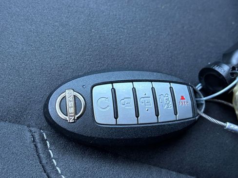 Used 2025 Nissan Altima 2.5 SV image 24