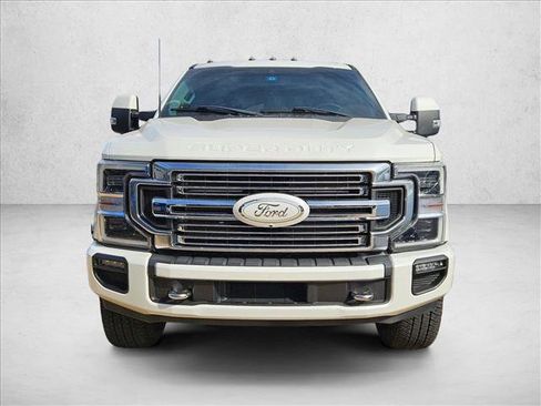 Used 2022 Ford F250 Limited image 2