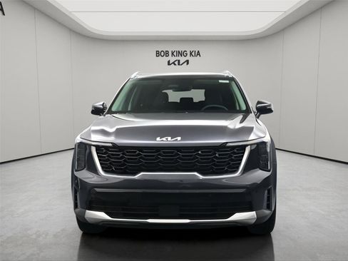 New 2026 Kia Sorento S w/ S Panoramic Sunroof Package FWD image 13