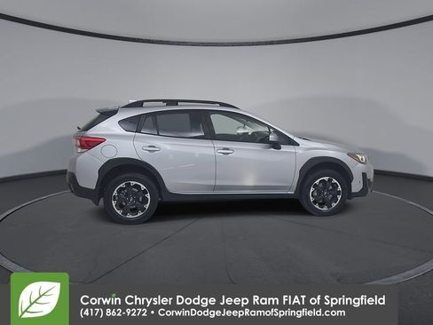 Used 2021 Subaru Crosstrek 2.0i Premium image 16