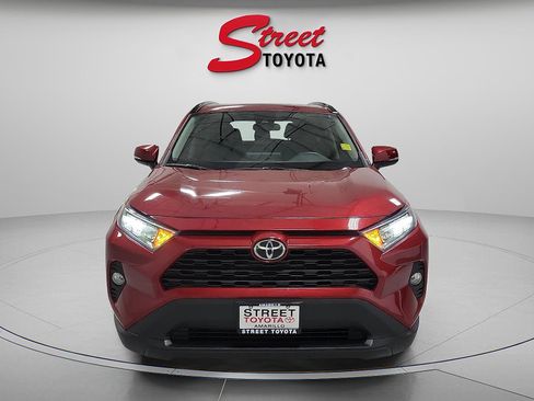 Certified 2021 Toyota RAV4 XLE Premium image 6